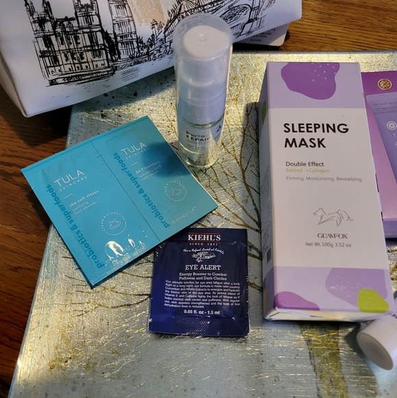 Weekend Beauty💕 bundle - Picture 2 of 5